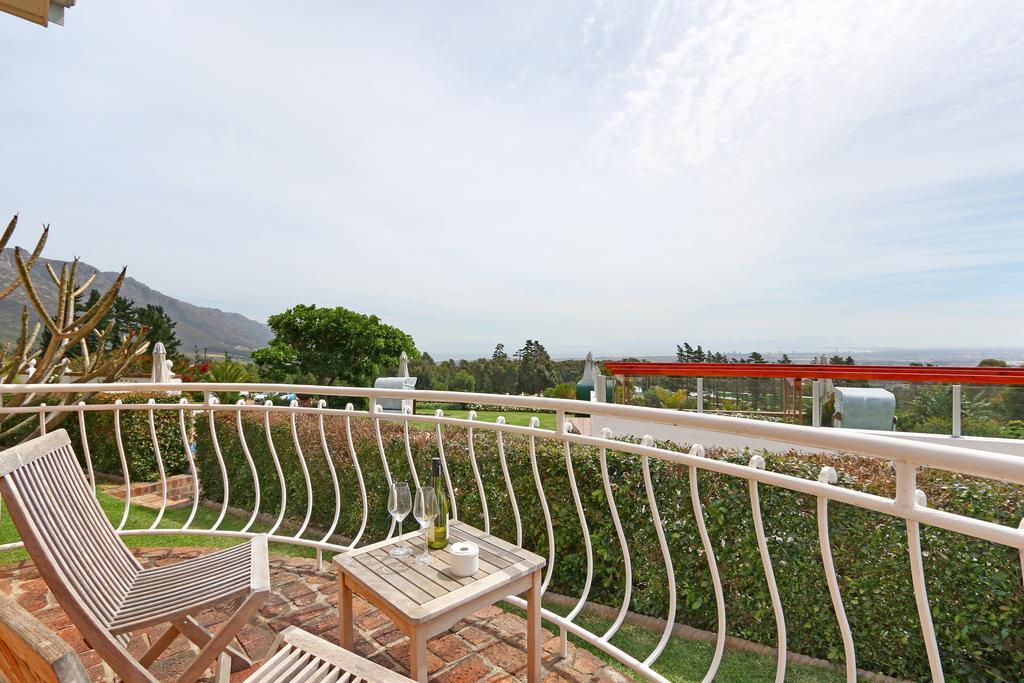 Apricot Gardens Guesthouse Gordonʼs Bay Zewnętrze zdjęcie